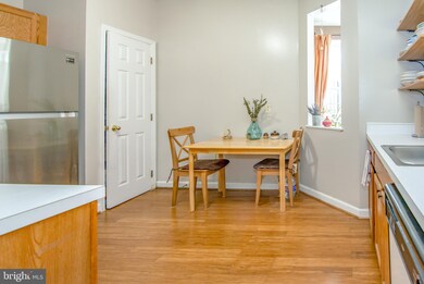 2714 Oak Leaf Ct, Odenton, MD 21113 - photo 5