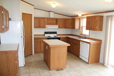 Kitchen (1)
