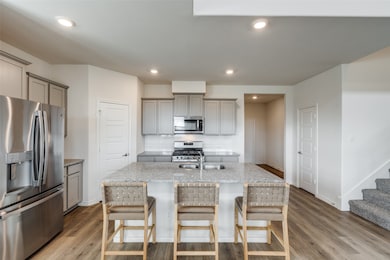 10100 Breezeway Dr, Aubrey, TX 76227 - photo 6