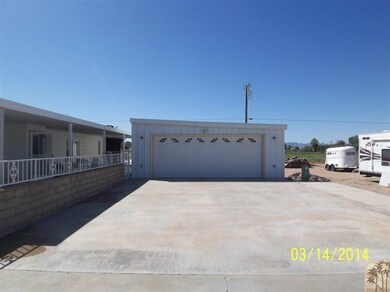 10292 W 10th Ave, Blythe, CA 92225 - photo 3