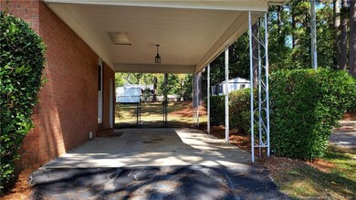 228 Brewster Dr, Fayetteville, NC 28303 - photo 3