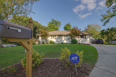 803 Cowan Ave, Shelbyville, TN 37160 - photo 5