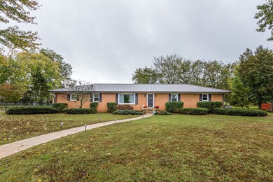 301 Cloverdale Rd, Shelbyville, TN 37160 - photo 2