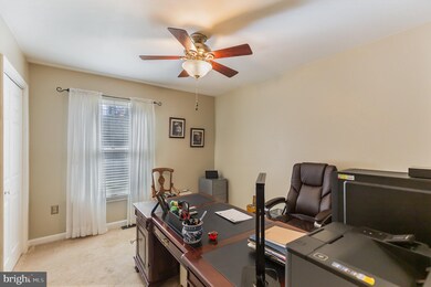 11327 Wollaston Cir, Swan Point, MD 20645 - photo 7