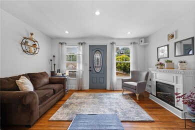 11 Orchard St, Clyde, NY 14433 - photo 6