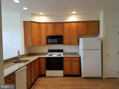 5072 Beacon Hill Ct, Doylestown, PA 18902 - photo 5