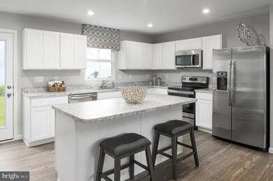 299 Sanctuary Dr, Hedgesville, WV 25427 - photo 7