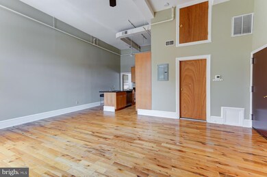 219 Krams Ave unit B3, Philadelphia, PA 19127 - photo 6