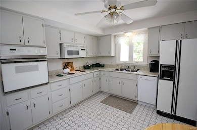 Spacious kitchen