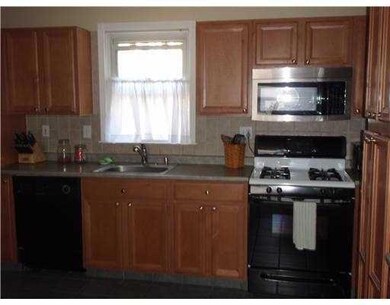 71 Allen Ave, Riverside, RI 02915 - photo 2