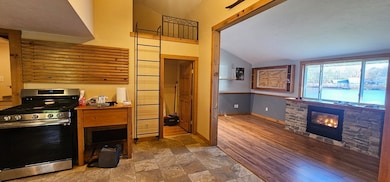 89 Jolicoeur Ave unit 1, Spencer, MA 01562 - photo 5