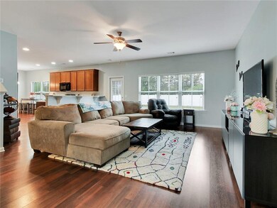 230 S Beckingham Dr, Brunswick, GA 31525 - photo 7