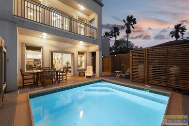 212 W Acapulco St unit A and B, South Padre Island, TX 78597 - photo 6