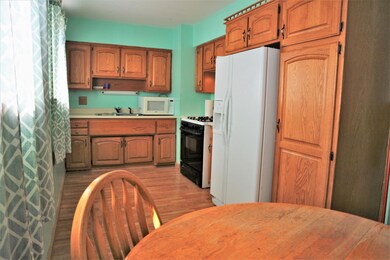 612 Roth Ave, Columbus, OH 43228 - photo 2