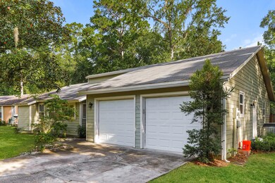 001-photo-front-view-8541069