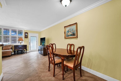 9121 Sunrise Lakes Blvd unit 106, Sunrise, FL 33322 - photo 7