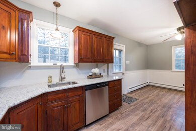 246 Washington Rd, Bechtelsville, PA 19505 - photo 4