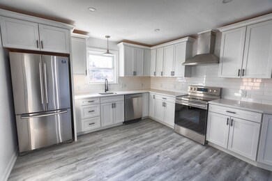 11 Summit St, Salem, MA 01970 - photo 2