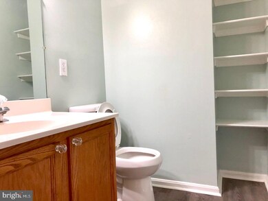 424 Blossom Ln, Frederick, MD 21701 - photo 7