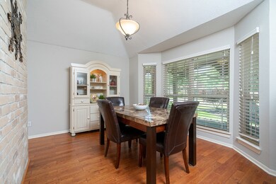 1508 Windsor Dr, Friendswood, TX 77546 - photo 4