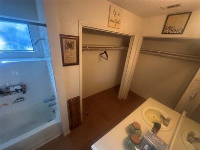 903 Greenbriar Loop, Round Rock, TX 78664 - photo 6