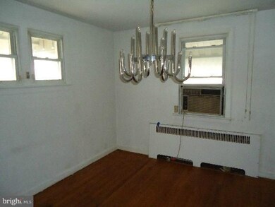 1332 Varnum St NE, Washington, DC 20017 - photo 2