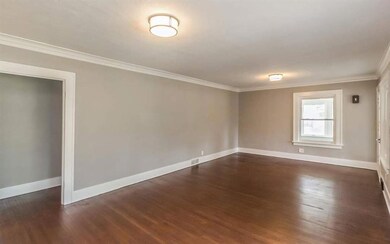 3006 48th St, Des Moines, IA 50310 - photo 4