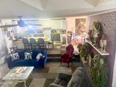 557 W Mcpherson Dr, Monticello, MS 39654 - photo 7