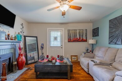 799 River St, Jacksonville, NC 28540 - photo 6