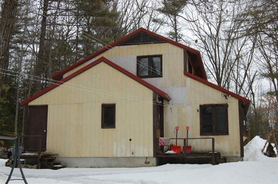 27 Dascomb St, Hillsboro, NH 03244 - photo 5