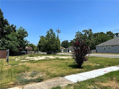 4521 Stephen Girard Ave, New Orleans, LA 70126 - photo 4