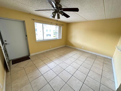 600 Village Green Ct unit C203, Palm Springs, FL 33461 - photo 5