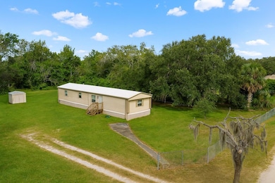 8348 Emmons Ave, New Port Richey, FL 34653 - photo 3