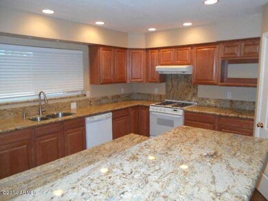 Kitchen alt. view