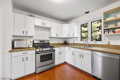 16 Sherry Ln unit 38, Saddle Brook, NJ 07663 - photo 5