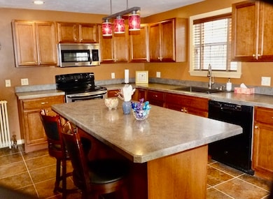 874 Pleasant St, Worcester, MA 01602 - photo 4