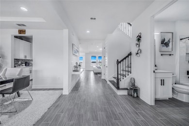 17850 Hither Hills Cir, Winter Garden, FL 34787 - photo 5