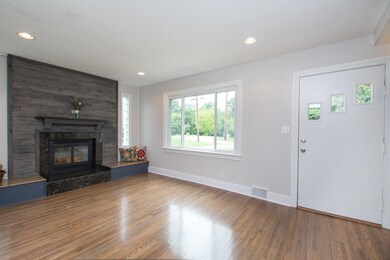 9105 Pennsylvania Run Rd, Louisville, KY 40228 - photo 5