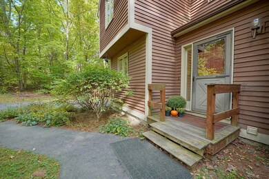 15 Lindsey Way, Goffstown, NH 03045 - photo 4