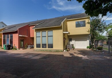 4410 Koehler St unit A, Houston, TX 77007 - photo 2