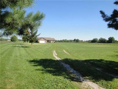 5770 E 300 S, Franklin, IN 46131 - photo 3