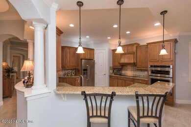 200 Cedar Cove Unit 206 Palm-small-007-0