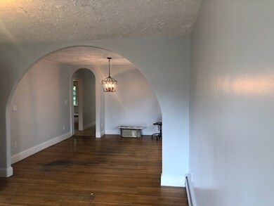 37 Aberdeen Ave unit 2, Cambridge, MA 02138 - photo 2