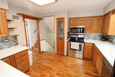 410 N Adams St, Raymore, MO 64083 - photo 7