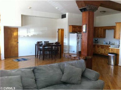 Den/Family/Great Room - 2 Bedroom Apartment view o