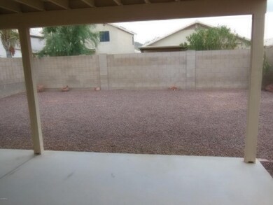 Covered Patio/Backyard