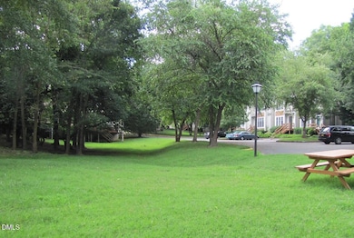 Wilson Park Common Area with Picnic tabl