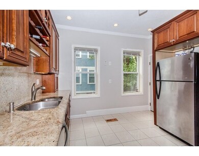 33 Wachusett St unit 1, Jamaica Plain, MA 02130 - photo 4