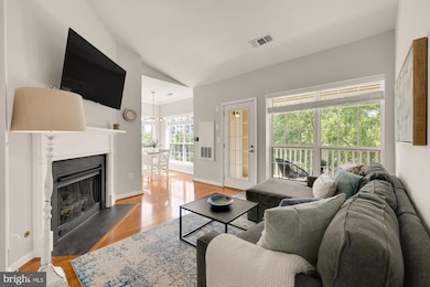 4550 Strutfield Ln unit 2405, Alexandria, VA 22311 - photo 2