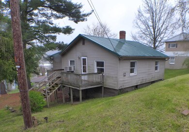 545 Vine St, Logan, OH 43138 - photo 2